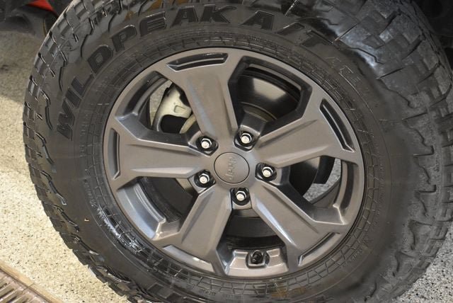Used 2018 Jeep Wrangler Unlimited Rubicon AWD/4WD image 26