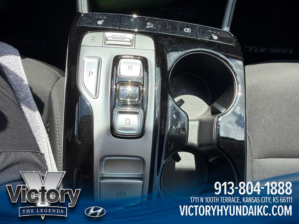 Used 2024 Hyundai Tucson Blue AWD/4WD image 16