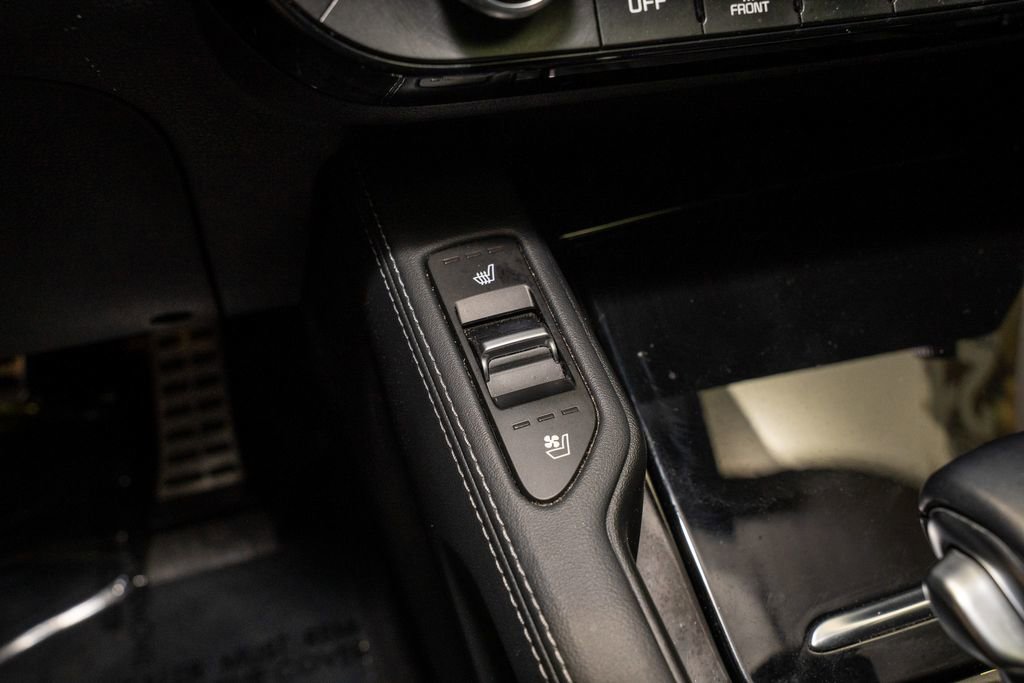 Certified 2021 Kia Telluride SX w/ SX Prestige Package image 18