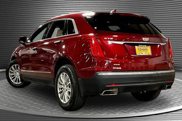 Used 2018 Cadillac XT5 Luxury w/ Driver Awareness Package AWD/4WD image 4