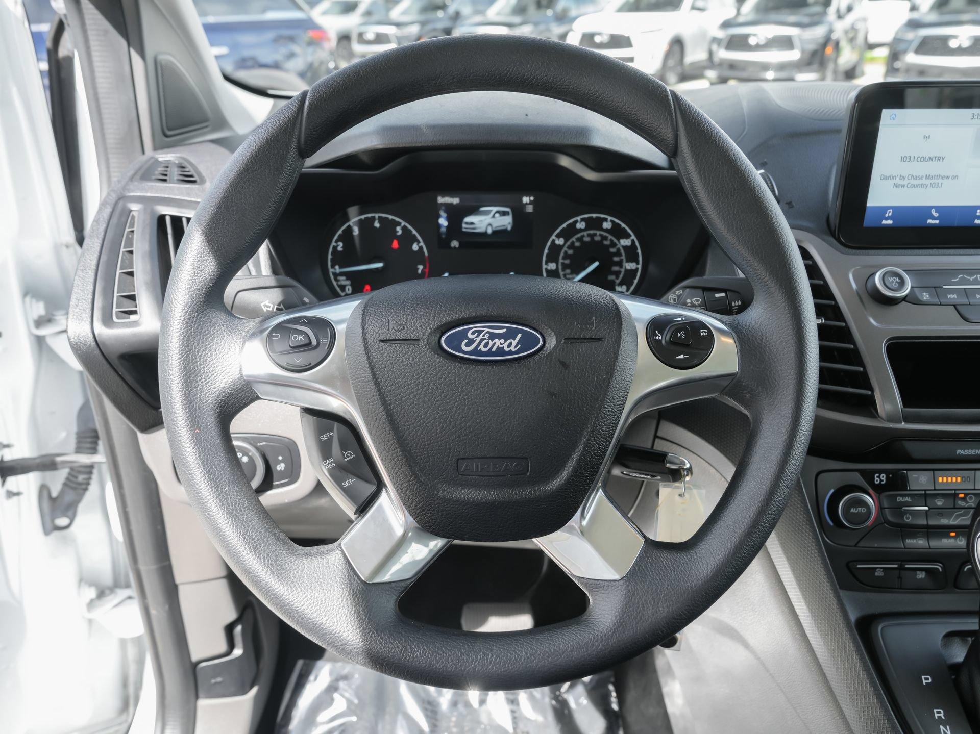 Used 2023 Ford Transit Connect XL FWD image 9