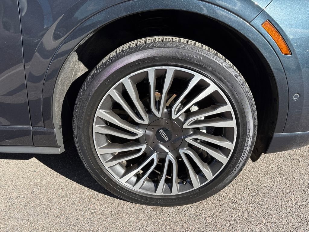 Used 2021 Lincoln Corsair Reserve w/ Equipment Group 201A image 33