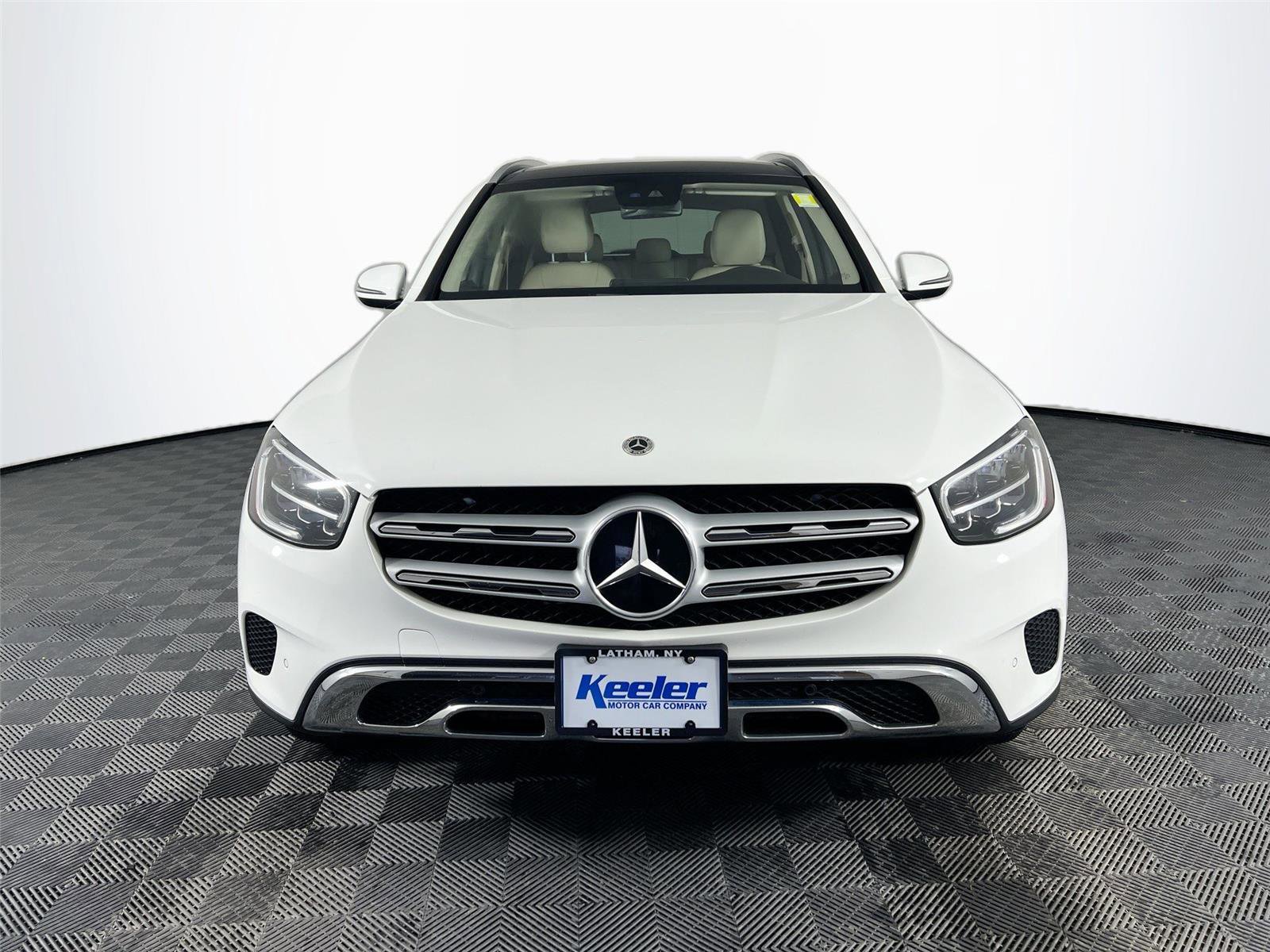 Used 2022 Mercedes-Benz GLC 300 4MATIC image 9