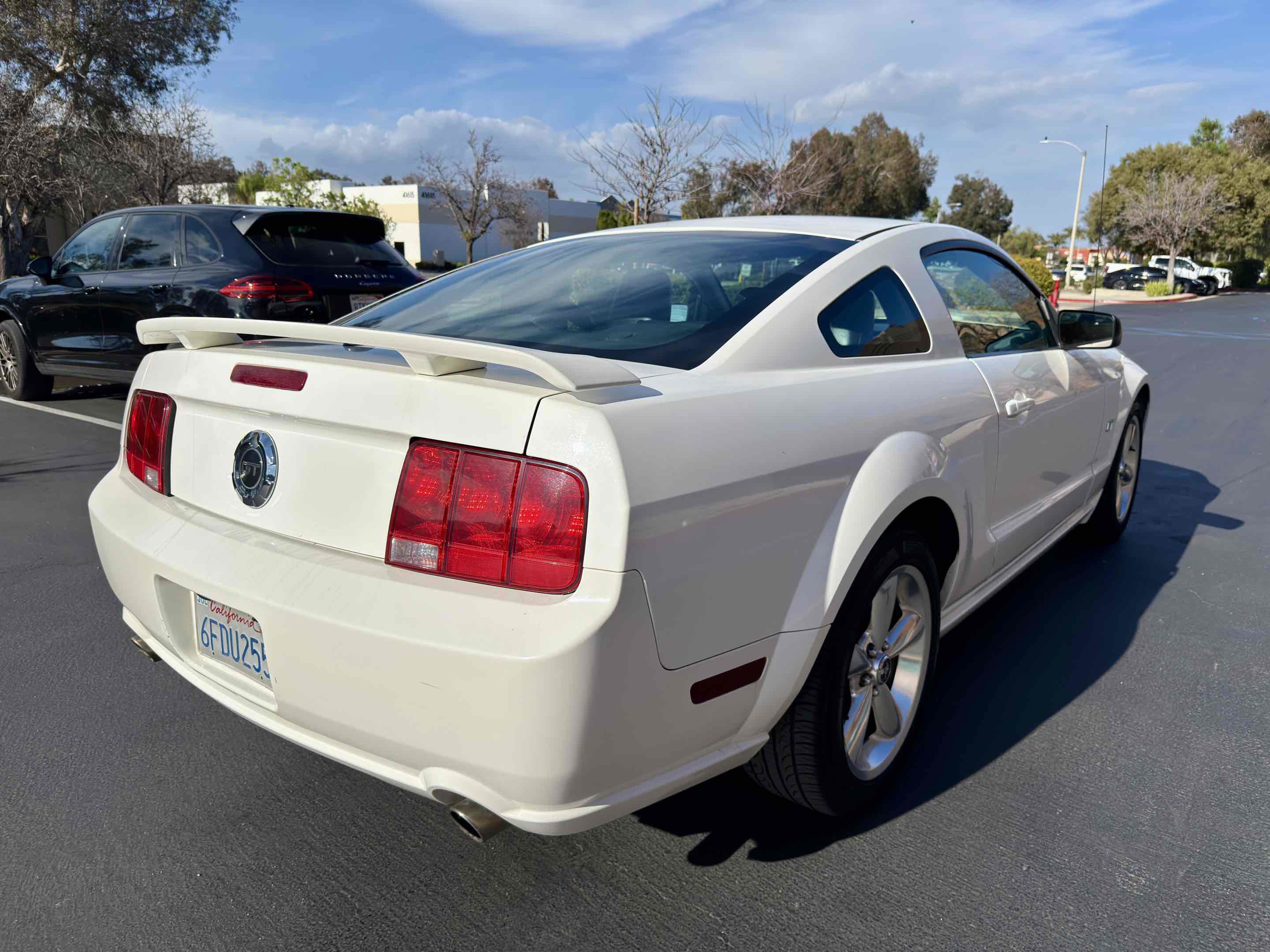 Used 2008 Ford Mustang GT Premium RWD image 9
