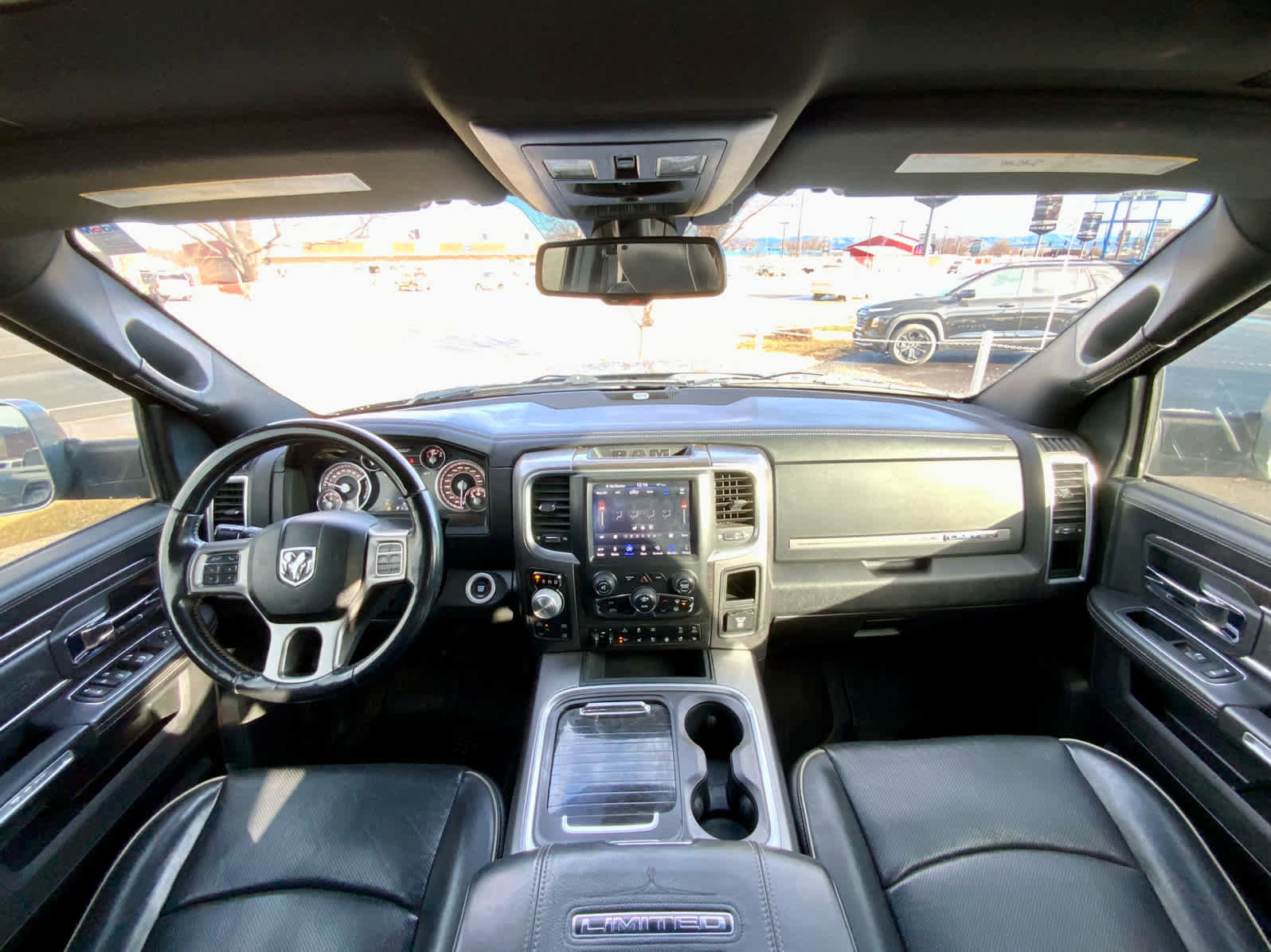 Used 2018 RAM 1500 Limited image 31