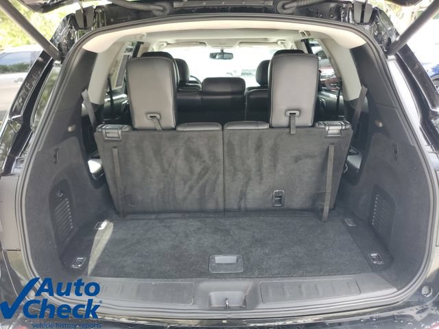Used 2020 Nissan Pathfinder Platinum FWD image 10