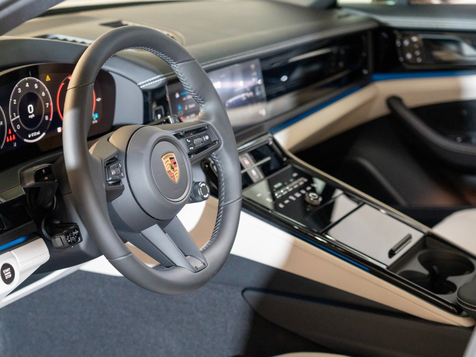 New 2026 Porsche Panamera 4 AWD/4WD image 14
