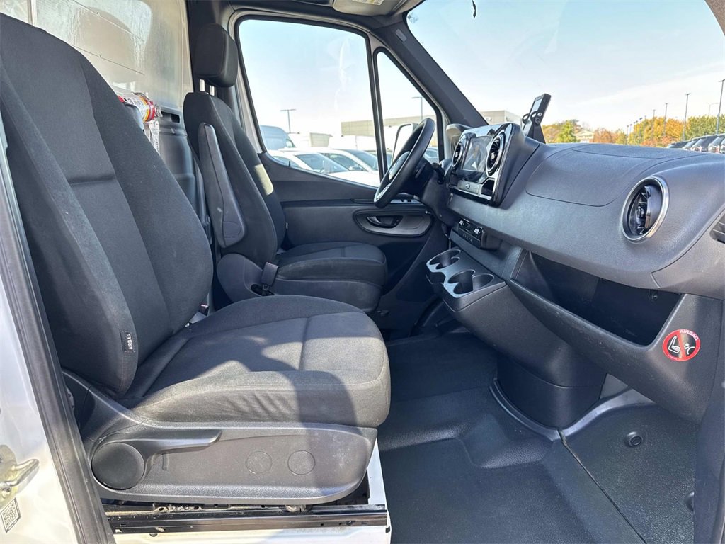 Used 2019 Mercedes-Benz Sprinter 170 w/ Chrome Grille Package image 12