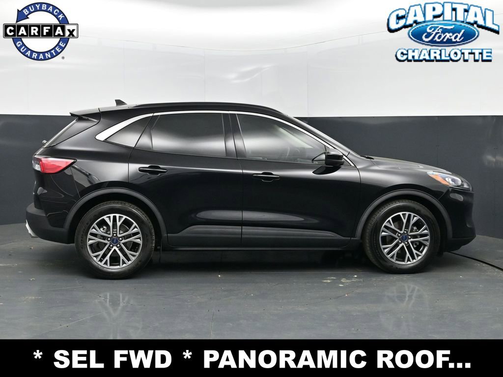 Used 2020 Ford Escape SEL image 9