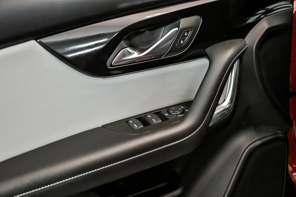 Used 2023 Chevrolet Blazer LT w/ Driver Confidence Package AWD/4WD image 10