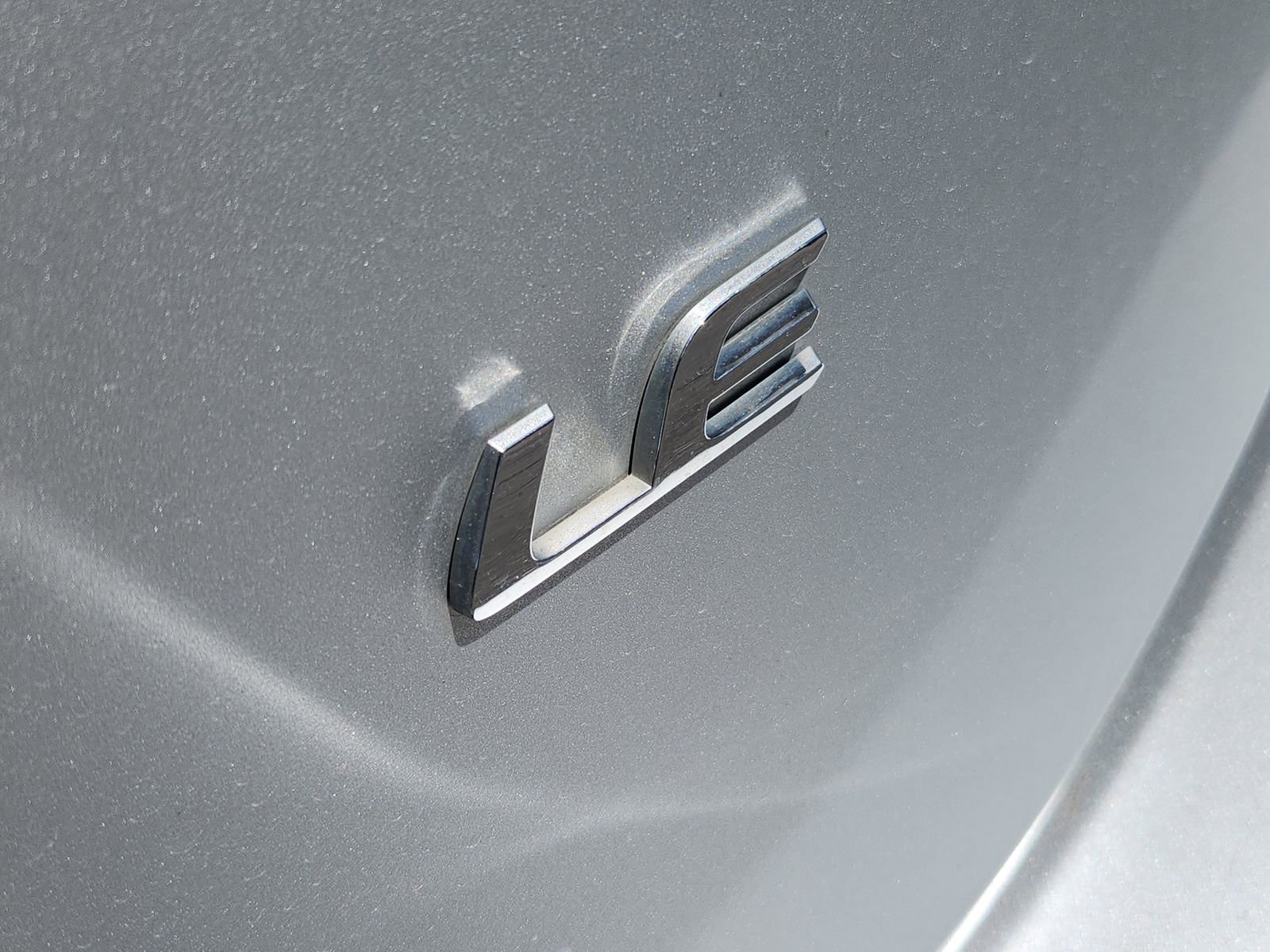 Used 2017 Toyota Corolla LE w/ Carpet Mat Package (TMS) FWD image 13