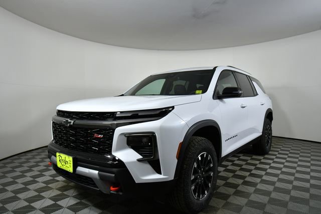 New 2026 Chevrolet Traverse Z71 w/ LPO, Floor Liner Package image 6