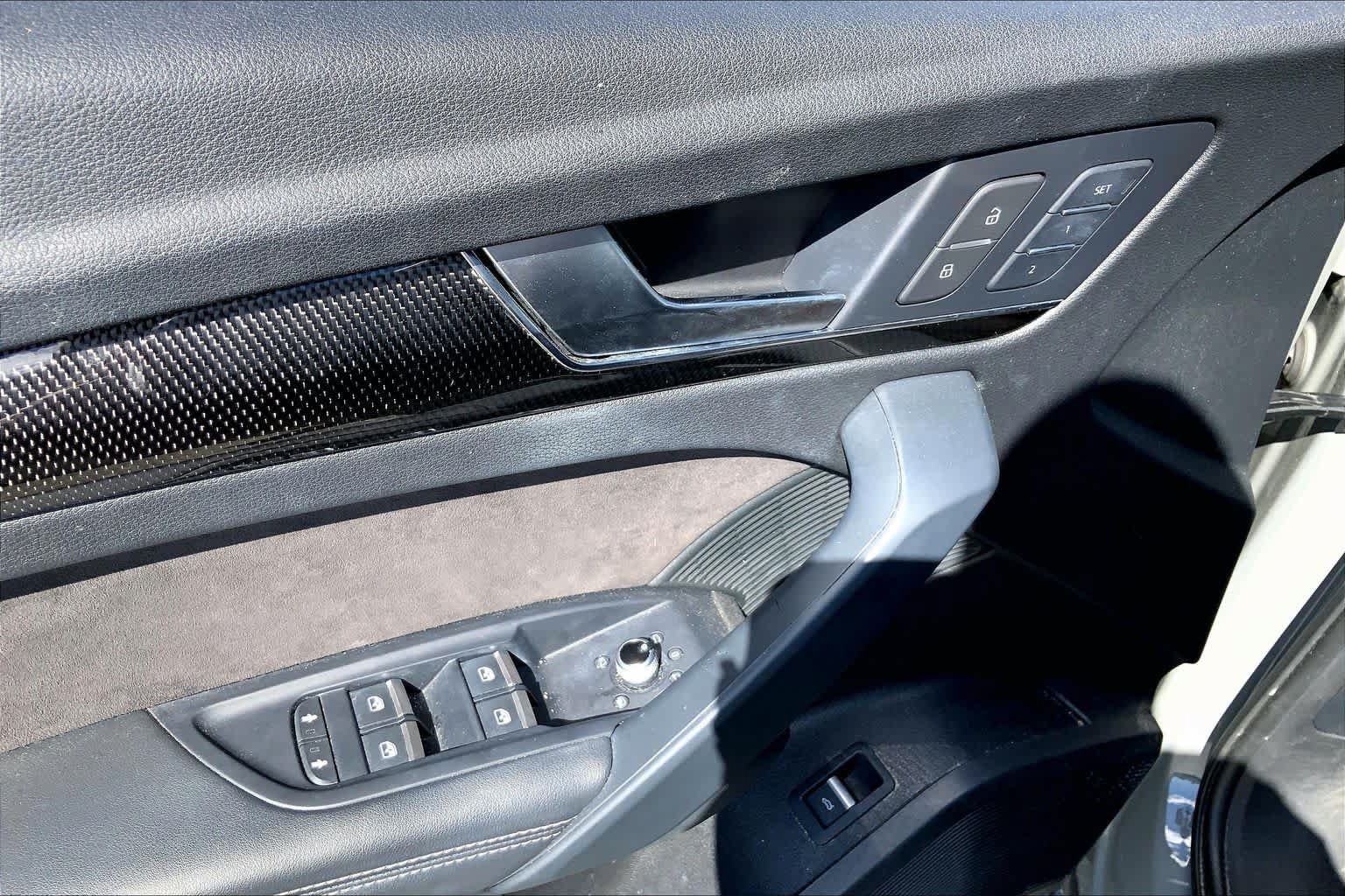 Used 2019 Audi SQ5 Prestige AWD/4WD image 36