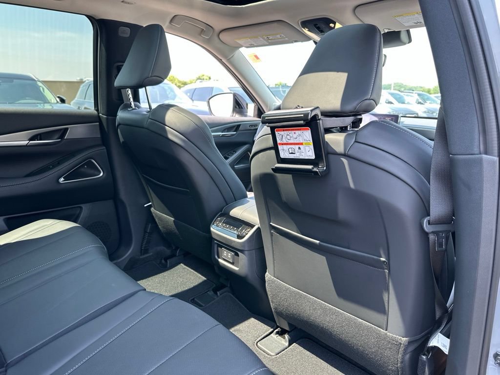 New 2027 INFINITI QX60 Luxe w/ Family Package AWD/4WD image 21