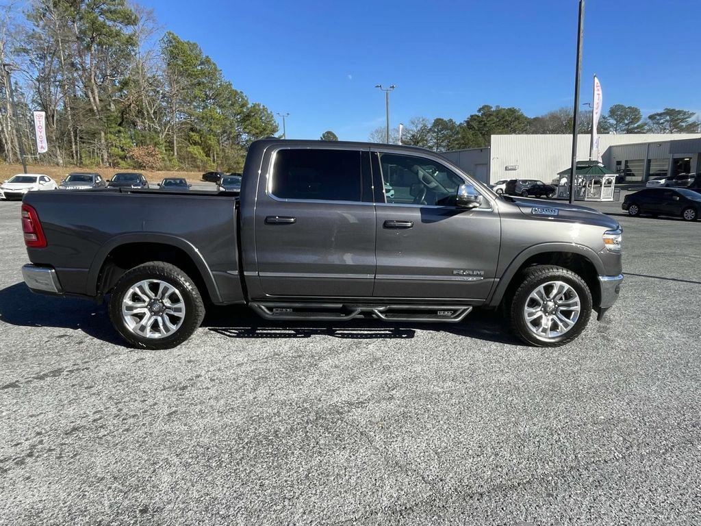 Used 2024 RAM 1500 Limited image 2
