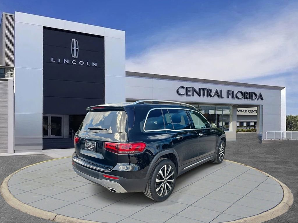 Used 2021 Mercedes-Benz GLB 250 image 3