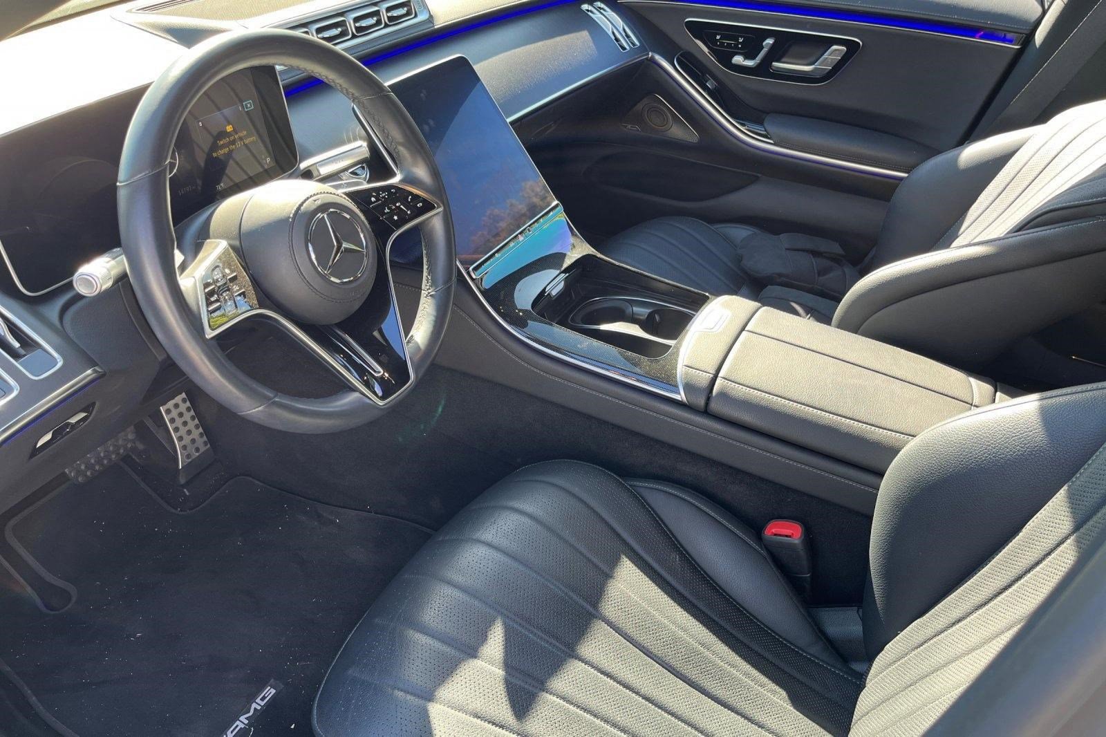 Used 2023 Mercedes-Benz S 500 4MATIC image 3