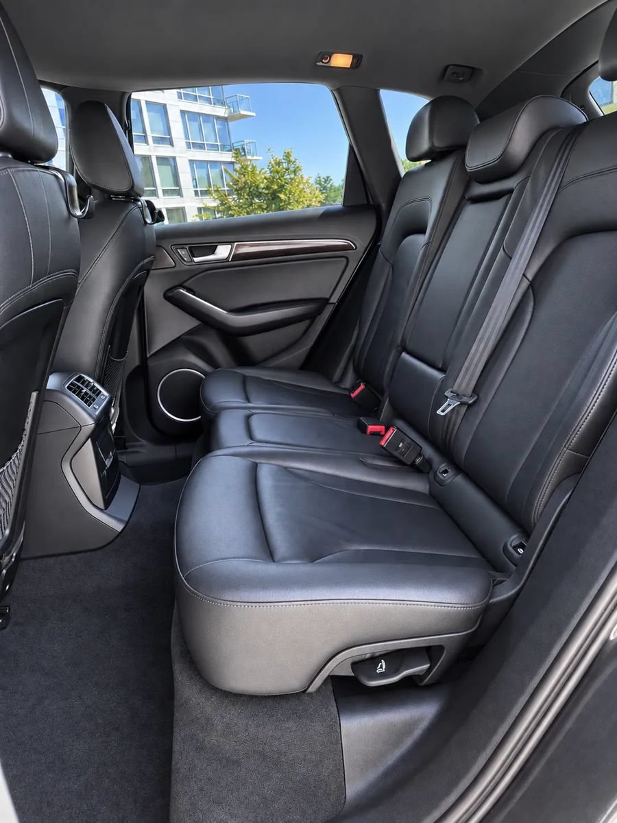 Used 2015 Audi Q5 2.0T Premium Plus w/ Technology Package AWD/4WD image 16