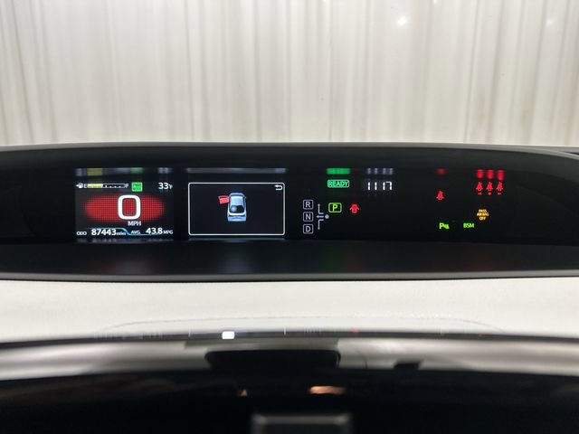 Used 2022 Toyota Prius LE AWD/4WD image 14
