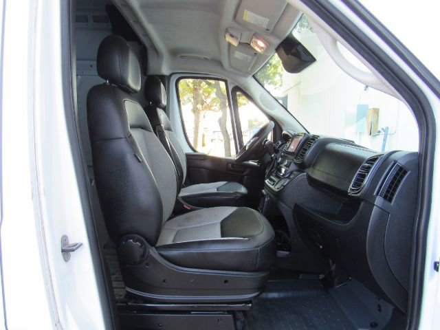 Used 2023 RAM ProMaster 2500 image 16