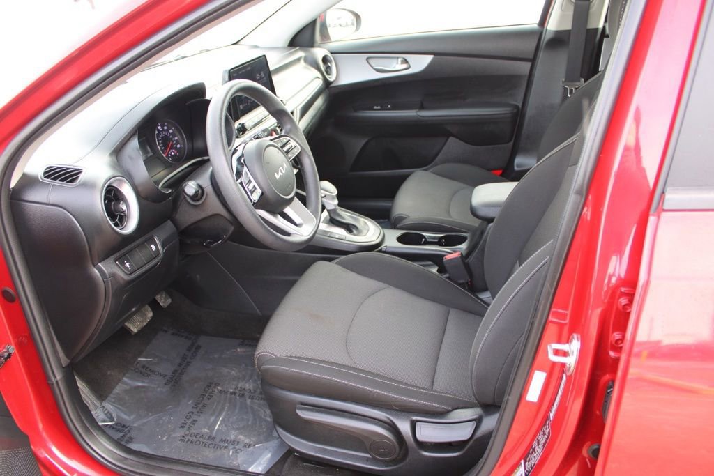 Used 2024 Kia Forte LXS image 14