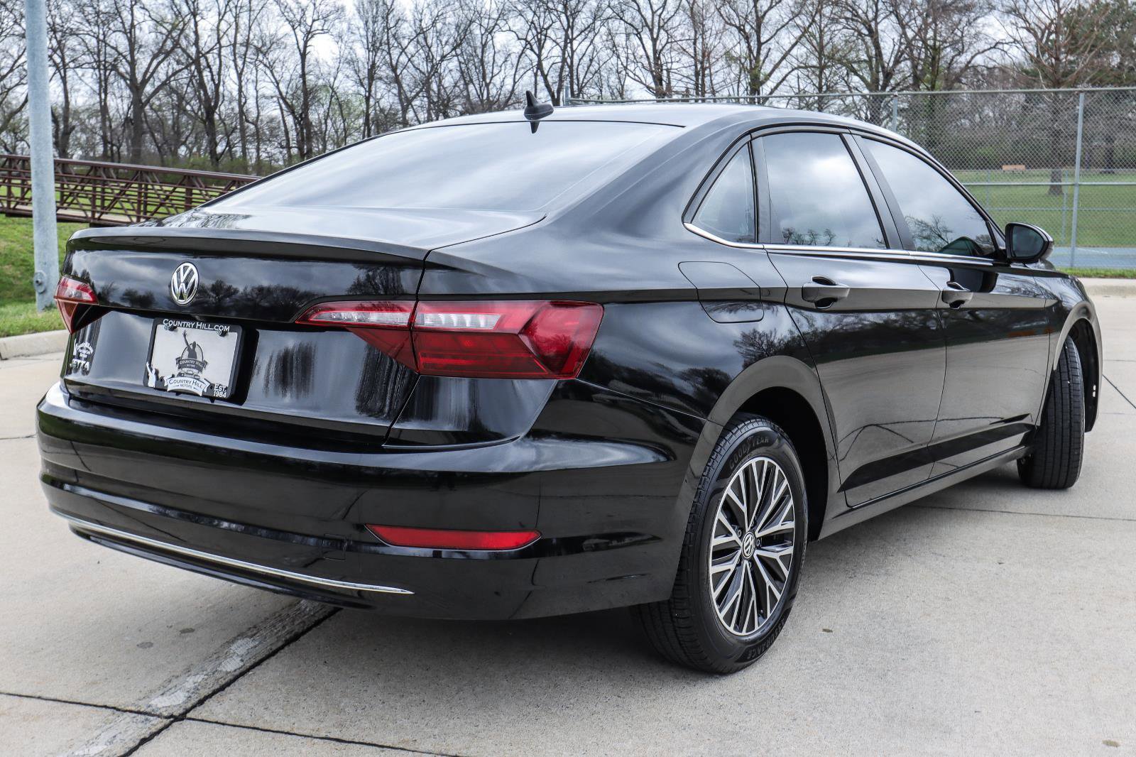 Used 2021 Volkswagen Jetta SE image 18