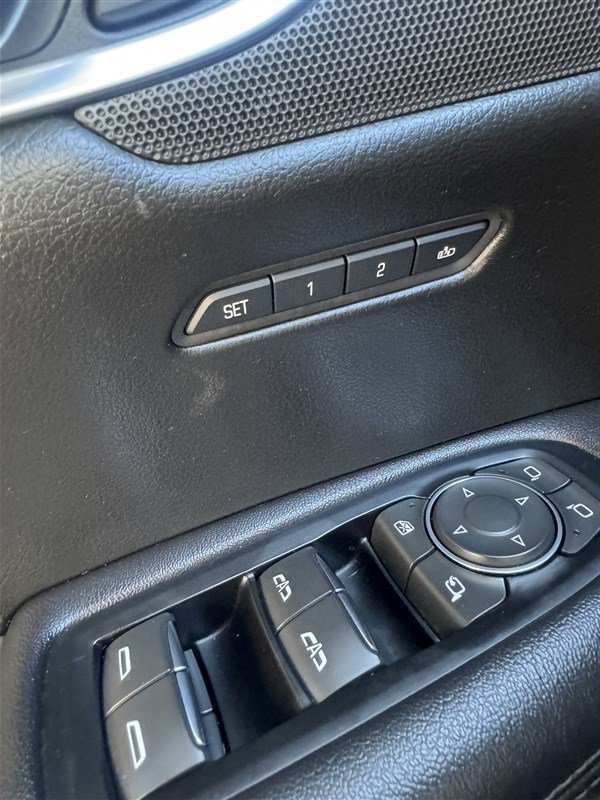 Used 2018 Cadillac XT5 Premium Luxury image 22