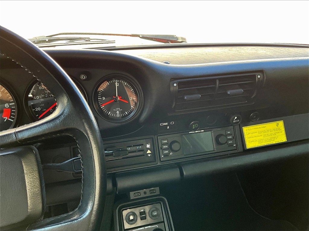 Used 1986 Porsche 911 Carrera image 10
