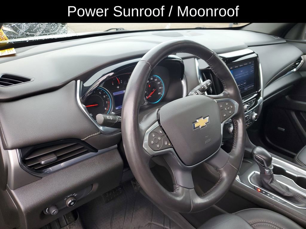 Used 2022 Chevrolet Traverse LT w/ LT Premium Package image 8