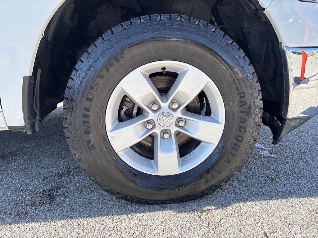 Used 2023 RAM 1500 Classic SLT image 40