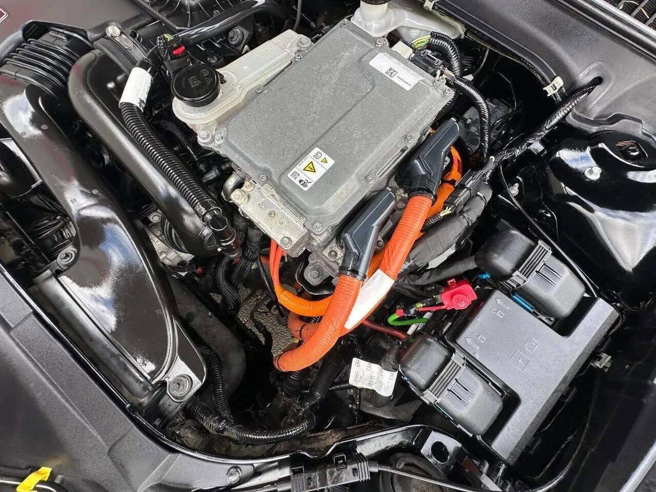 Used 2018 Ford Fusion SE image 27