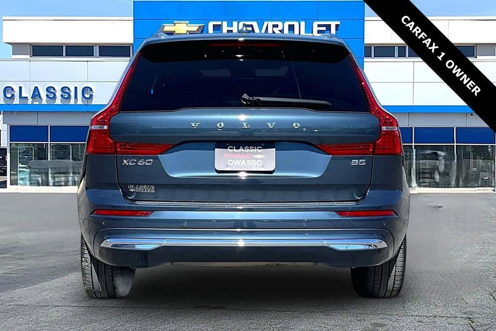 Used 2023 Volvo XC60 B5 Ultimate w/ Climate Package image 6