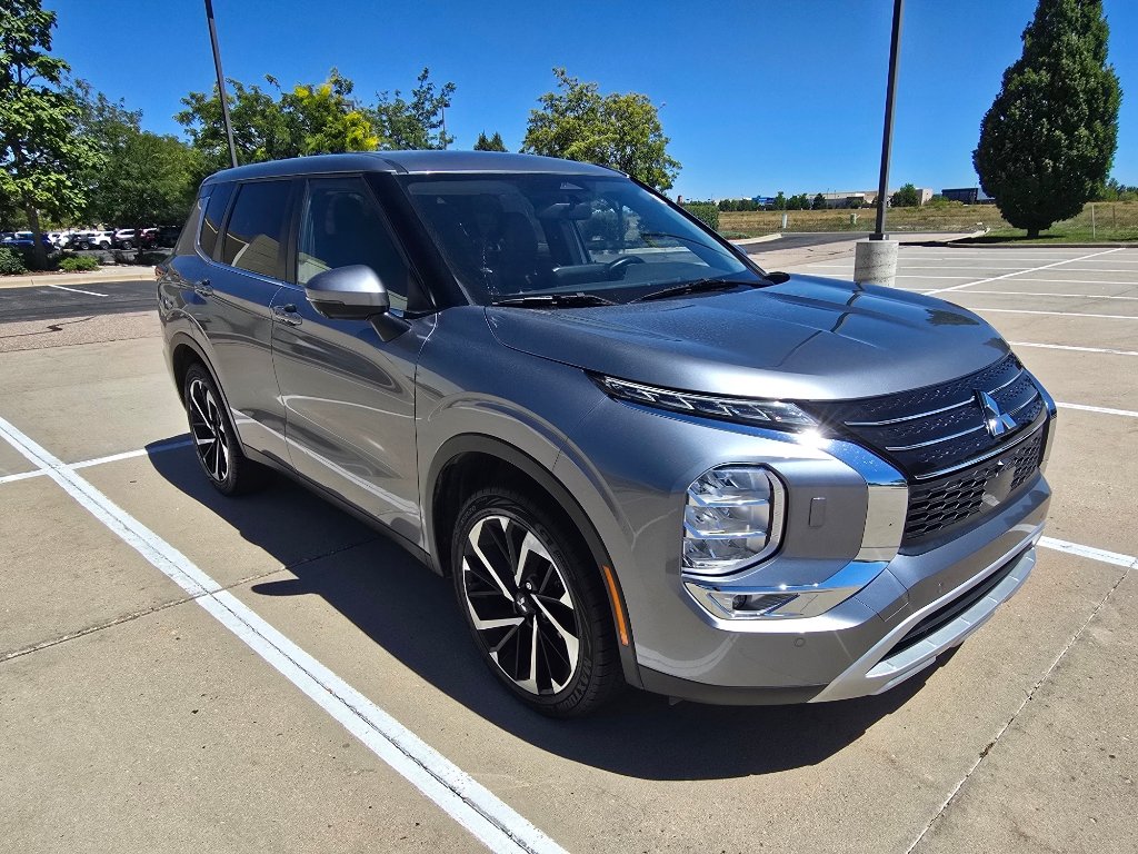 Used 2024 Mitsubishi Outlander SE AWD/4WD image 8