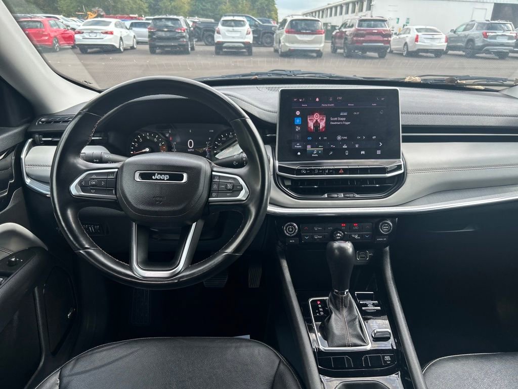 Used 2022 Jeep Compass Limited w/ Sun and Sound Group image 19