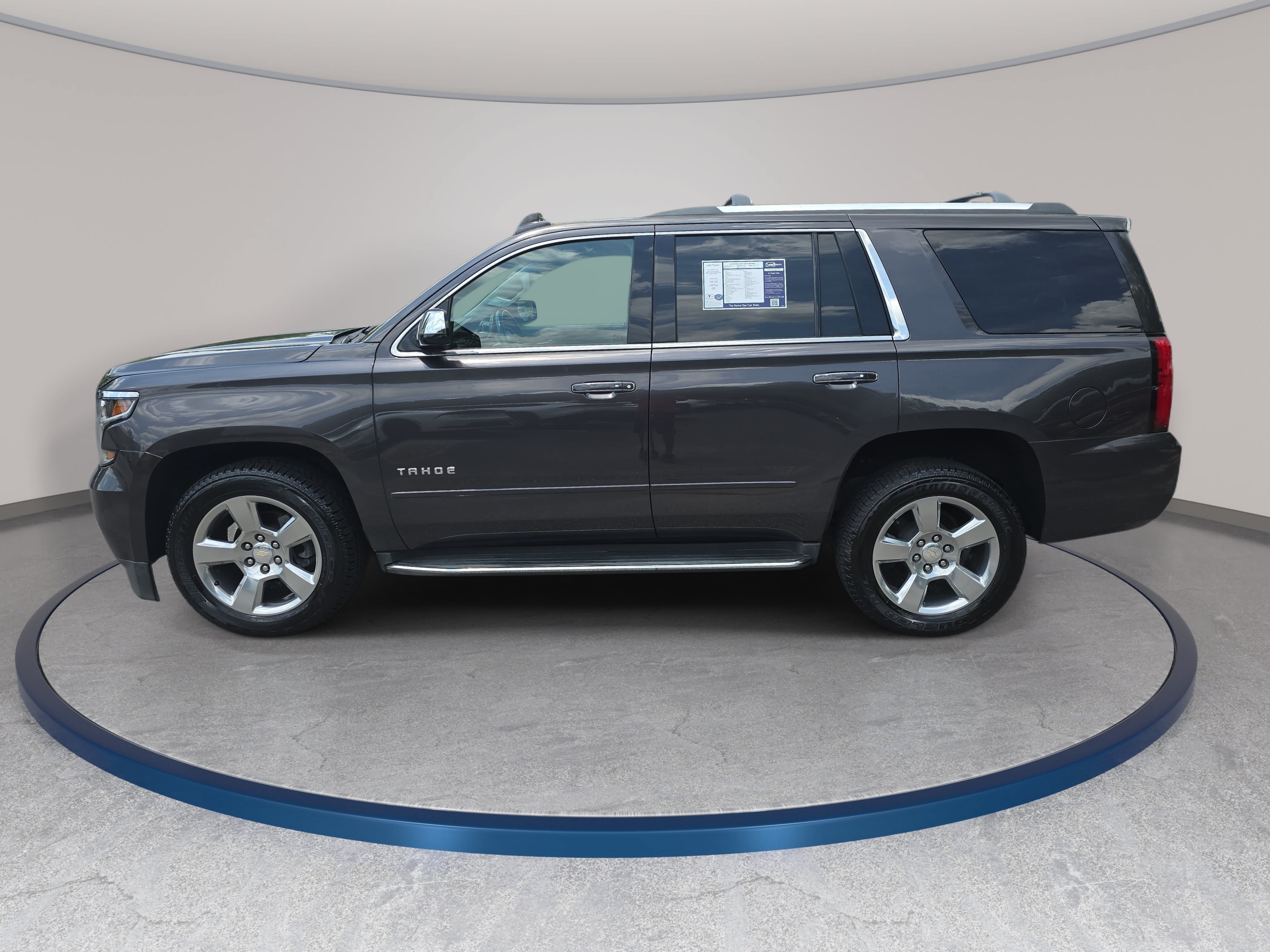 Used 2018 Chevrolet Tahoe Premier AWD/4WD image 8