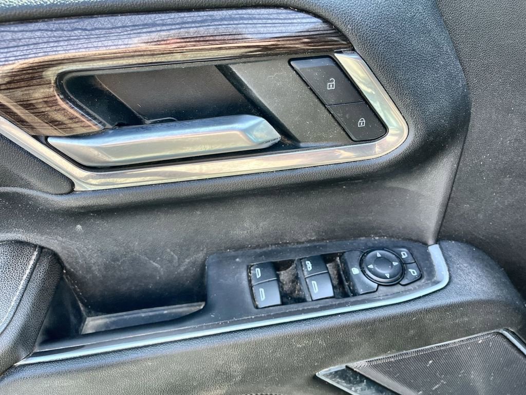 Used 2023 Chevrolet Silverado 1500 LT image 23
