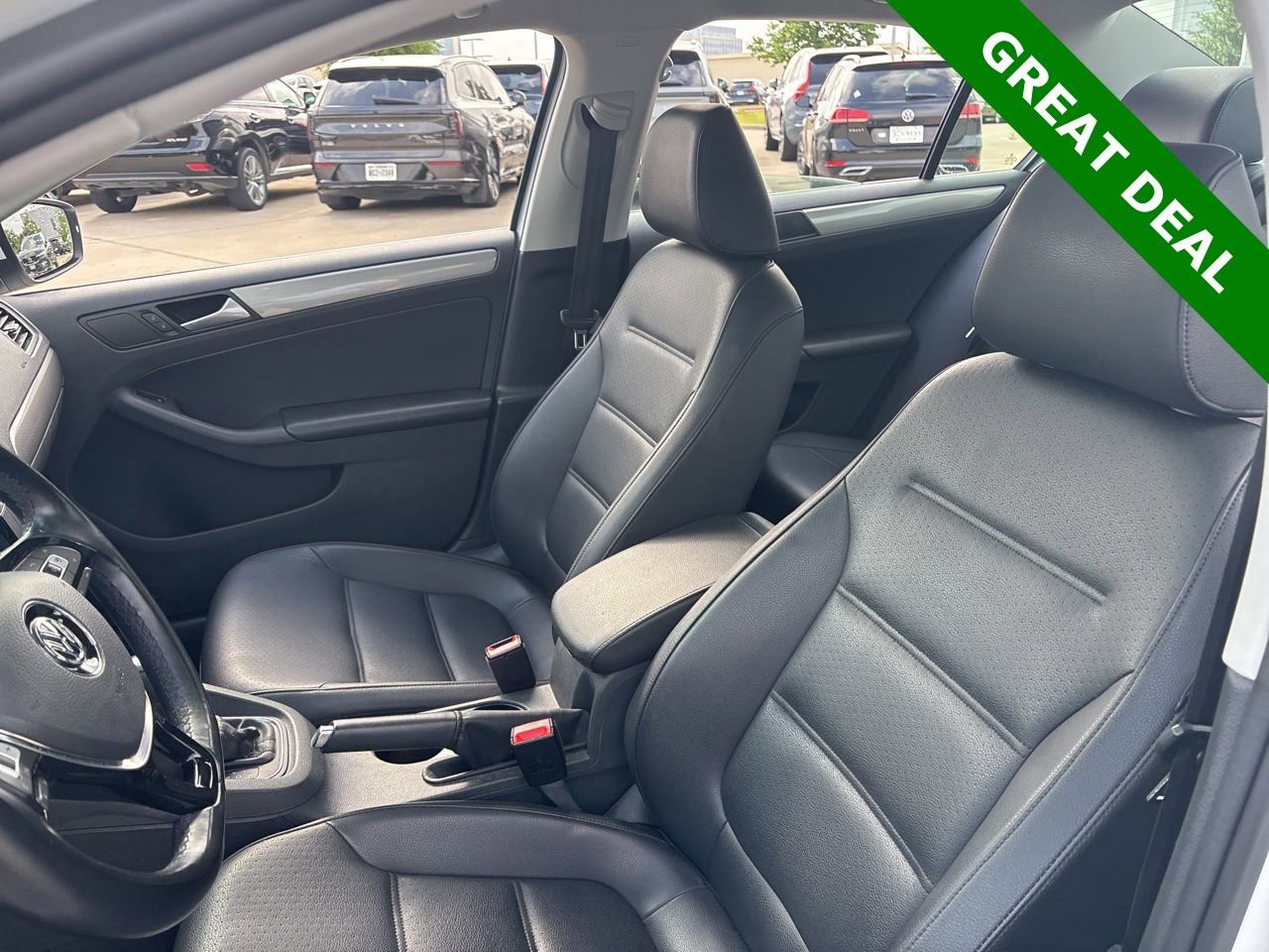 Used 2017 Volkswagen Jetta SE image 16