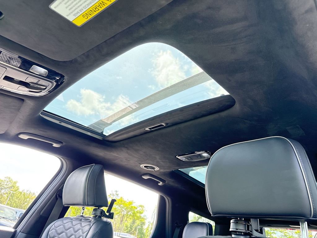 Used 2022 Hyundai Palisade Calligraphy w/ Winter Package image 15