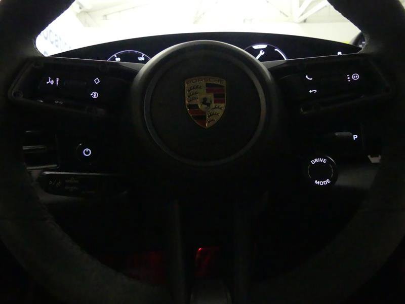 Used 2023 Porsche Taycan GTS image 21