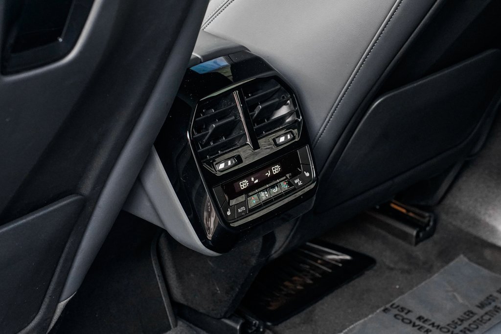 Used 2023 BMW iX M60 w/ Executive Package image 16