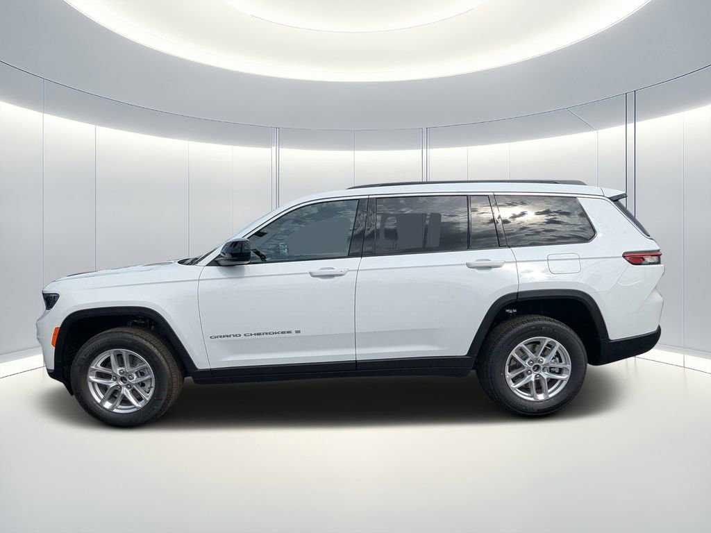 New 2026 Jeep Grand Cherokee L Laredo AWD/4WD image 7
