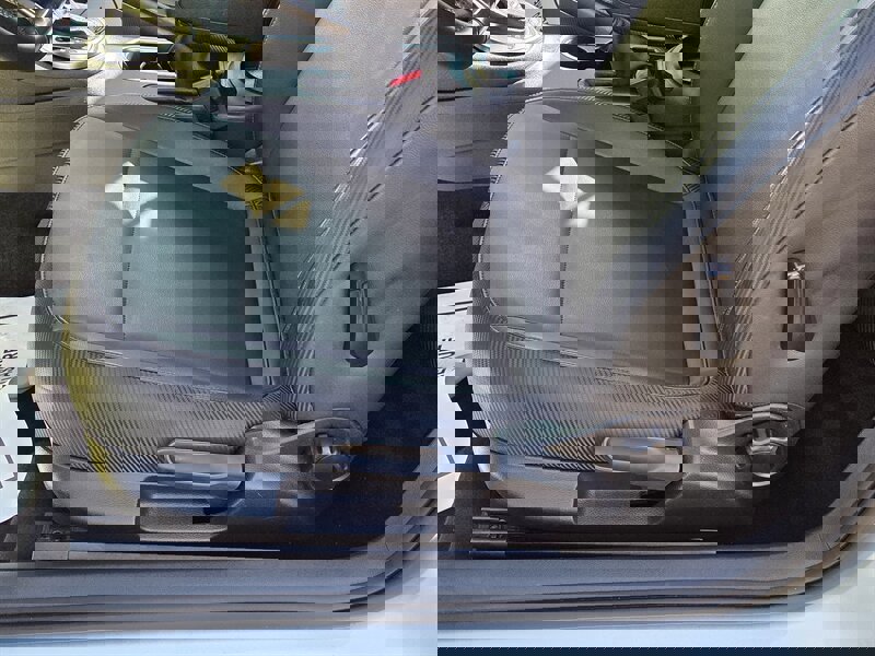 Used 2014 Volkswagen Beetle 2.5 image 11