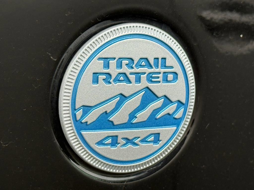 Used 2023 Jeep Wrangler Unlimited Sahara image 22