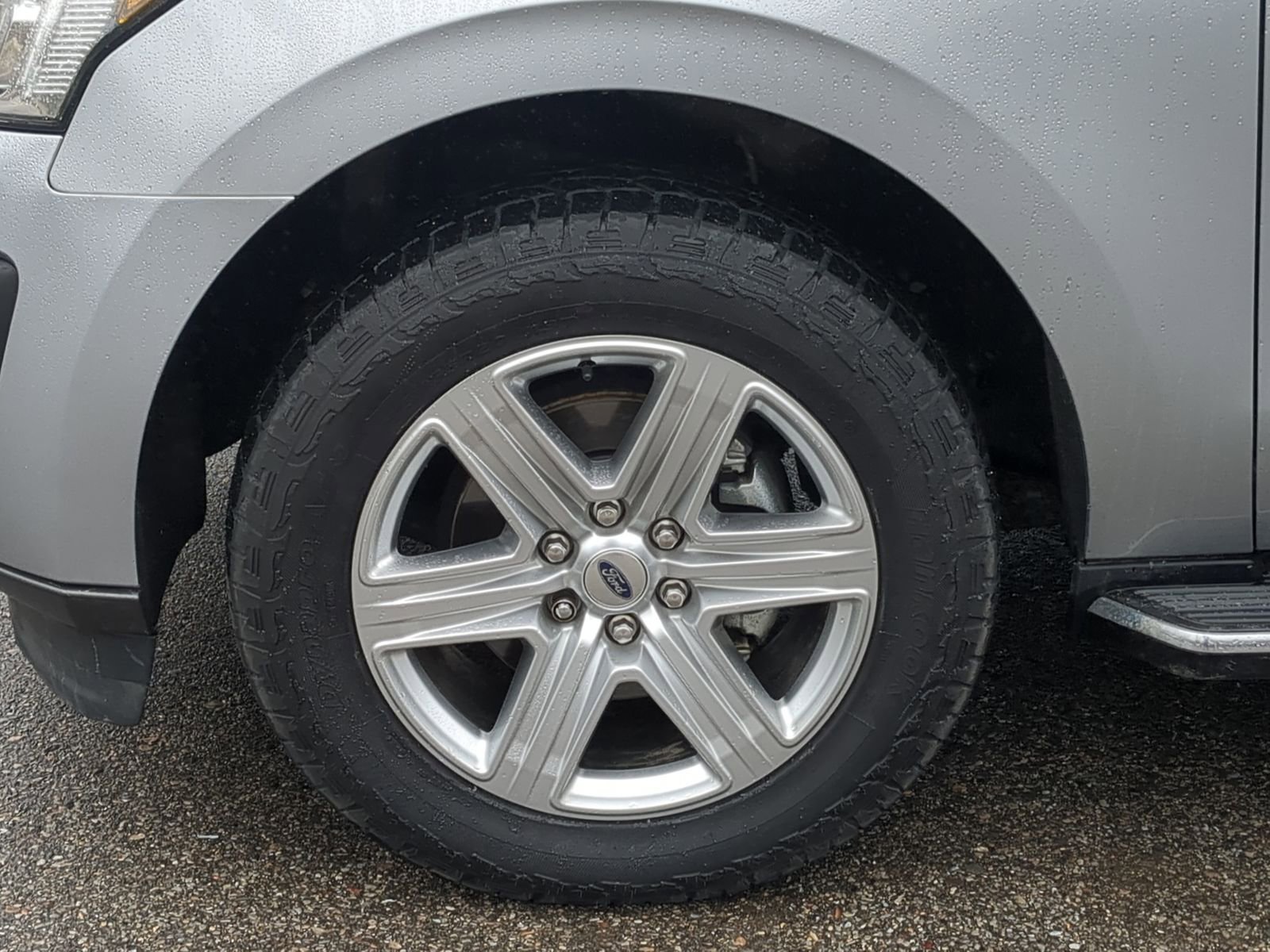 Used 2020 Ford Expedition XLT w/ Equipment Group 202A image 19