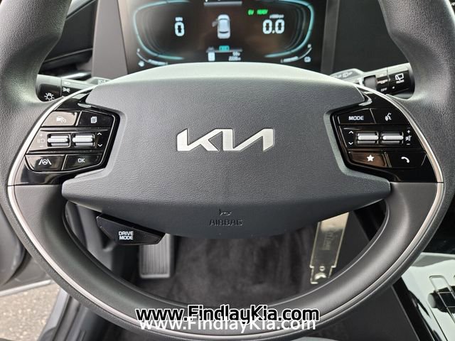 Certified 2025 Kia Niro LX image 22