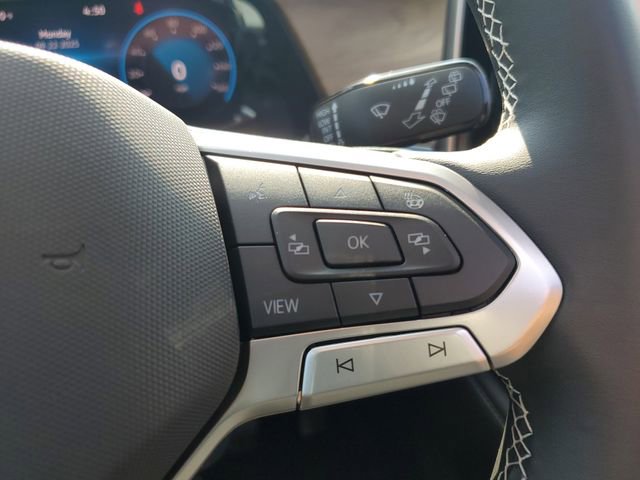 New 2026 Volkswagen Atlas SE image 28