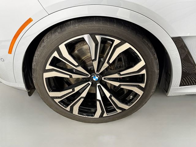 Used 2024 BMW X7 M60i w/ Executive Package AWD/4WD image 33