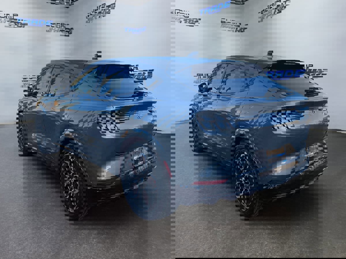 Used 2023 Ford Mustang Mach-E GT image 7