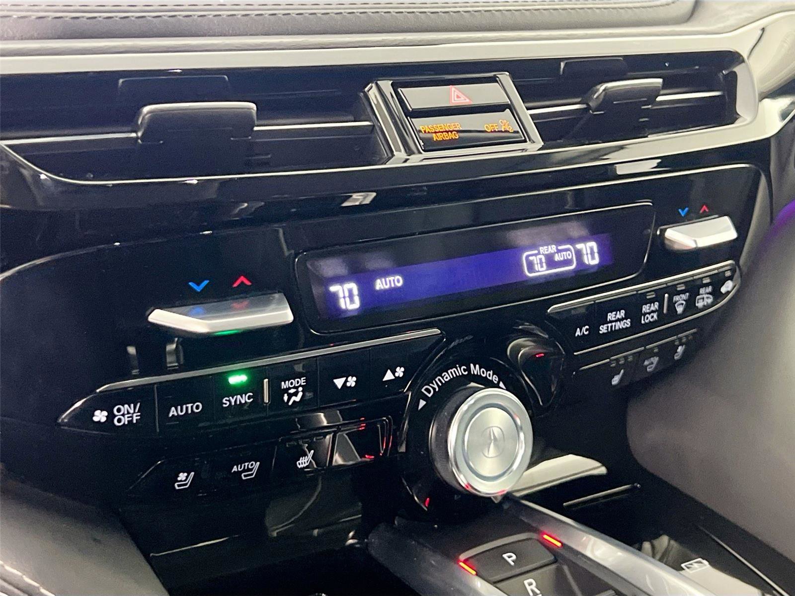 Used 2023 Acura MDX SH-AWD w/ Advance Package image 16