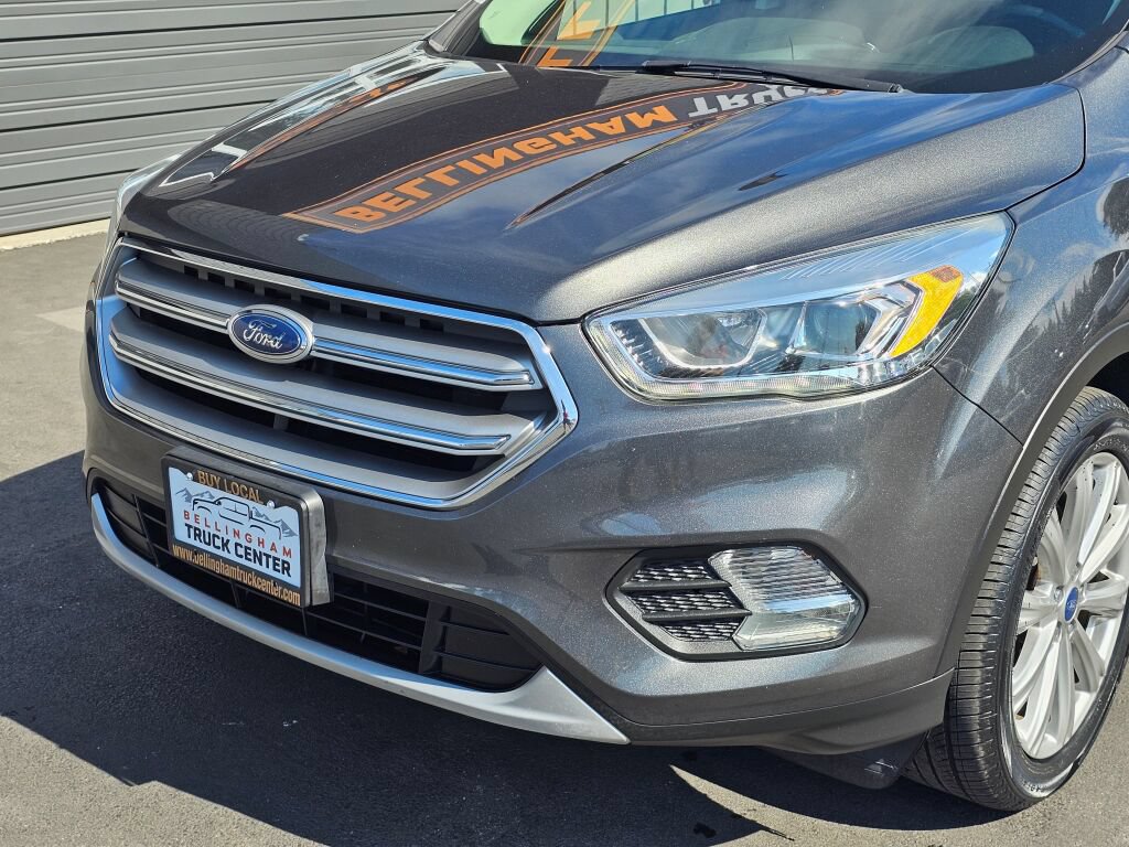 Used 2017 Ford Escape Titanium w/ Canadian Touring Package AWD/4WD image 10